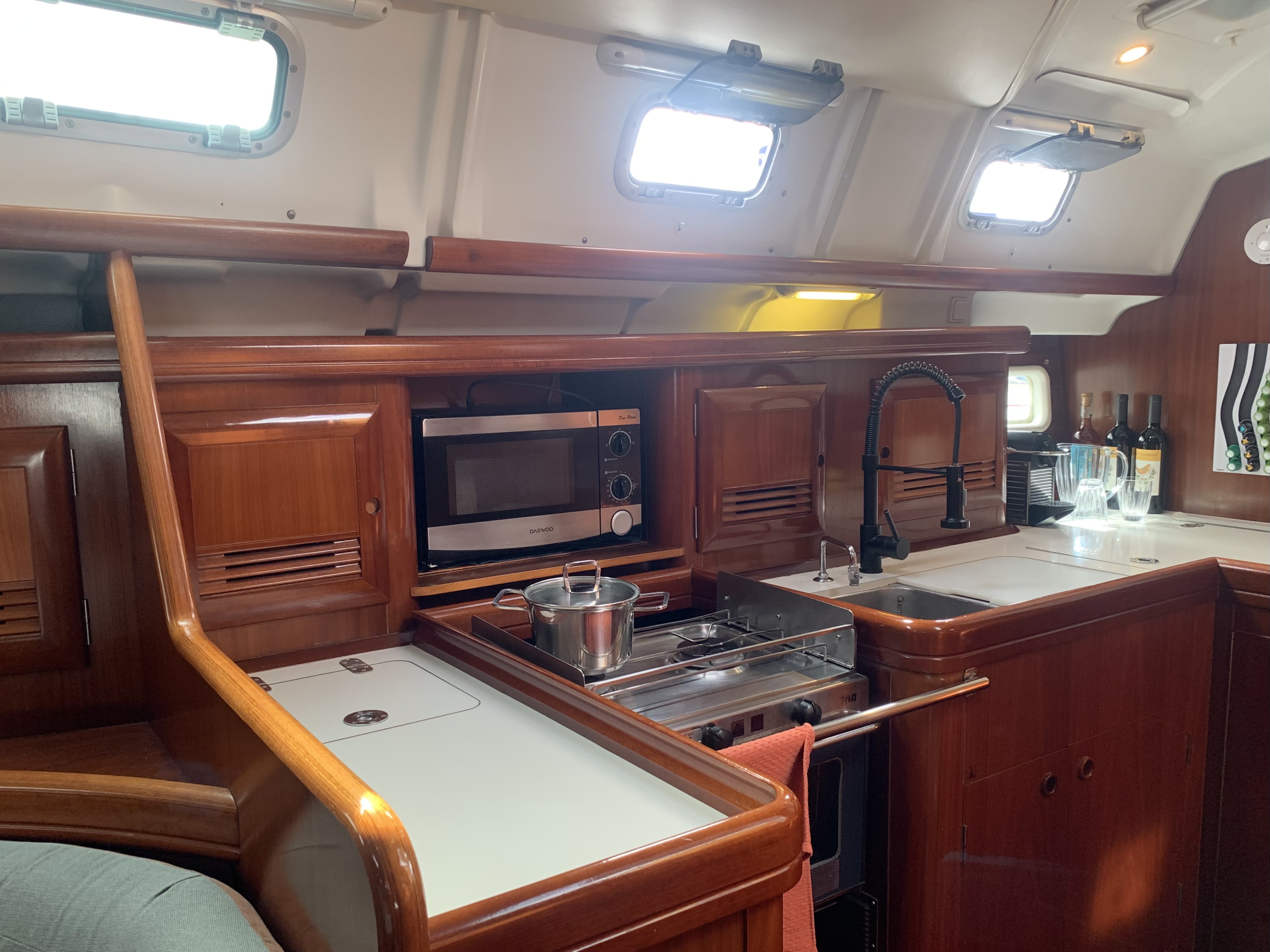 TIWI saloon interior
